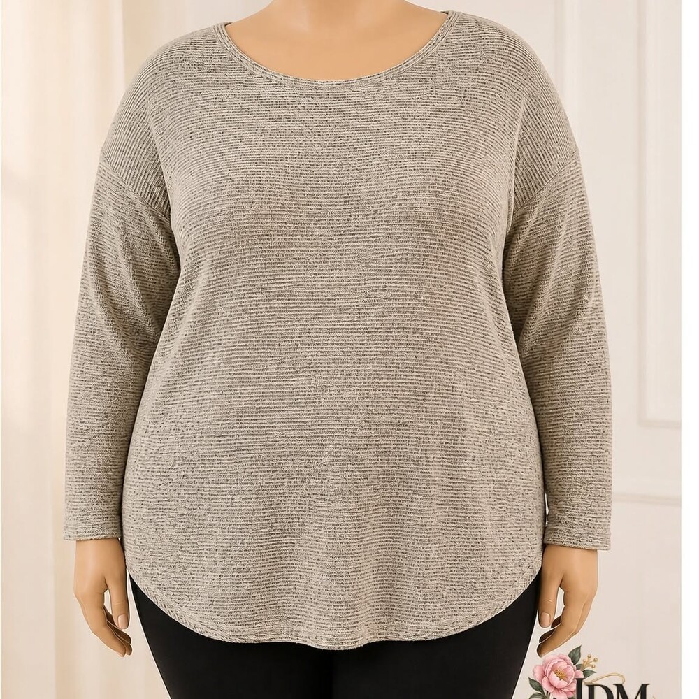 Max Studio London Plus Size 2X Marled Knit Sweater Top